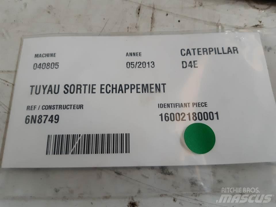 CAT D4E Motory