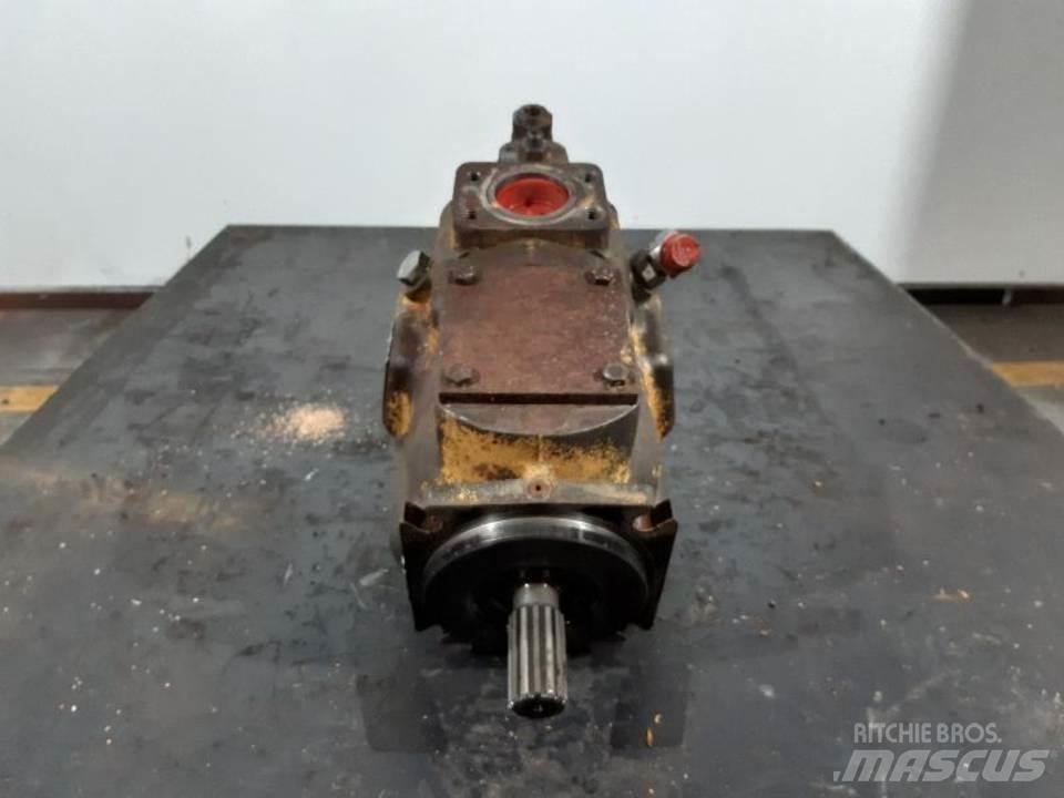 CAT D5H Hydraulika