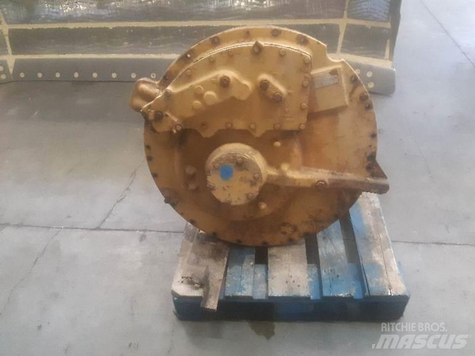 CAT D5H Převodovka