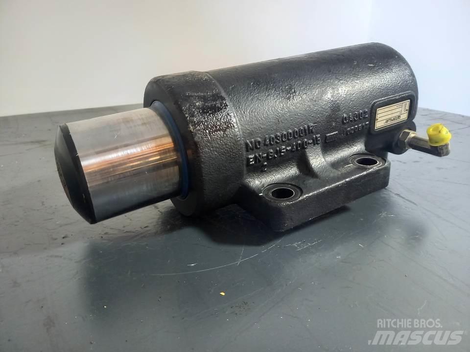 CAT M320F Hydraulika