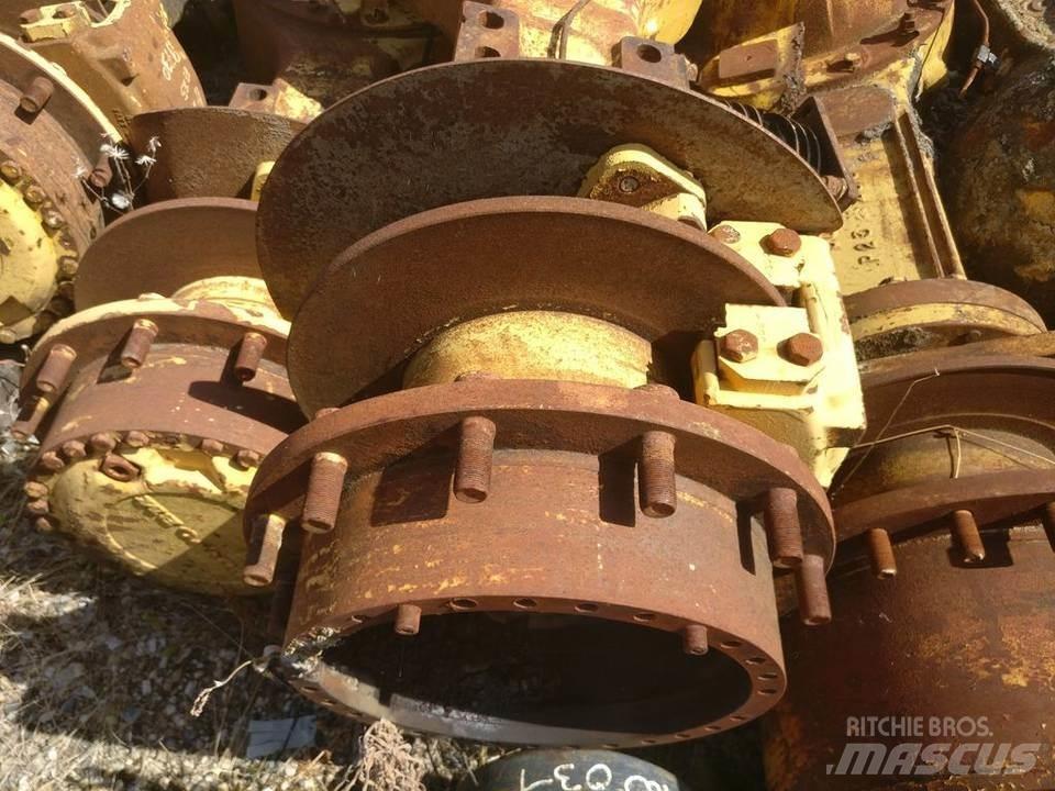 Volvo A25 Převodovka