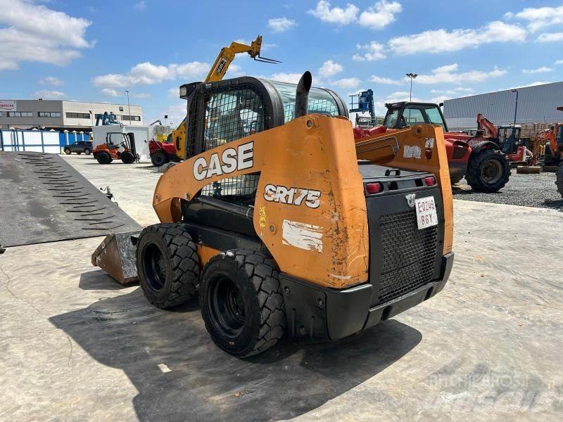 CASE SR175 Mininakladače