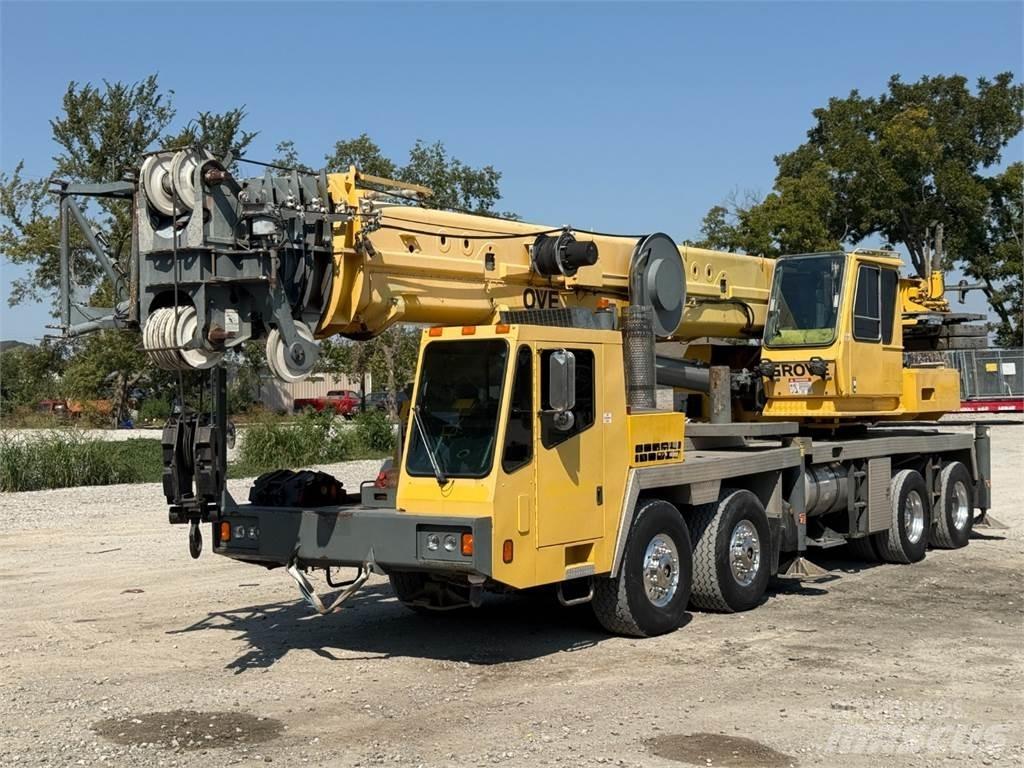 Grove TMS900E Univerzální terénní jeřáby