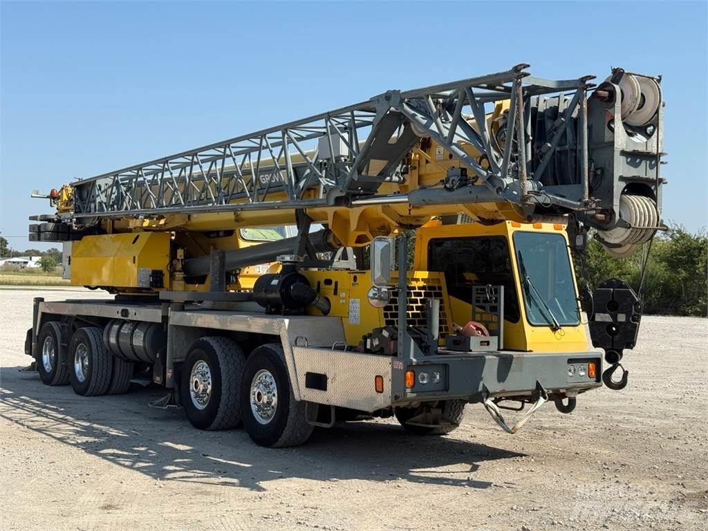 Grove TMS900E Univerzální terénní jeřáby