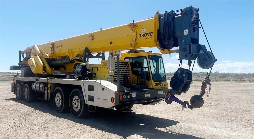 Grove TMS760E Univerzální terénní jeřáby