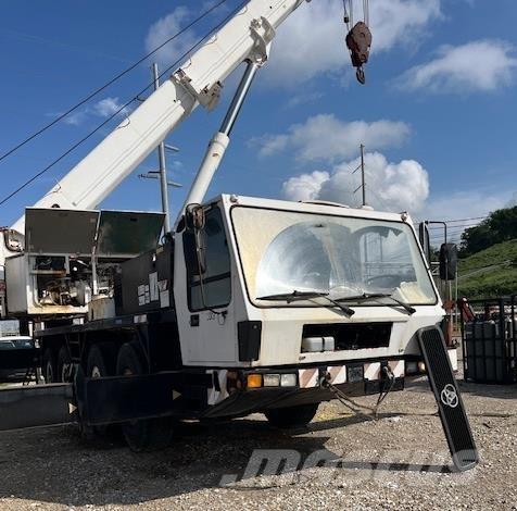 Krupp KMK 4080 Univerzální terénní jeřáby
