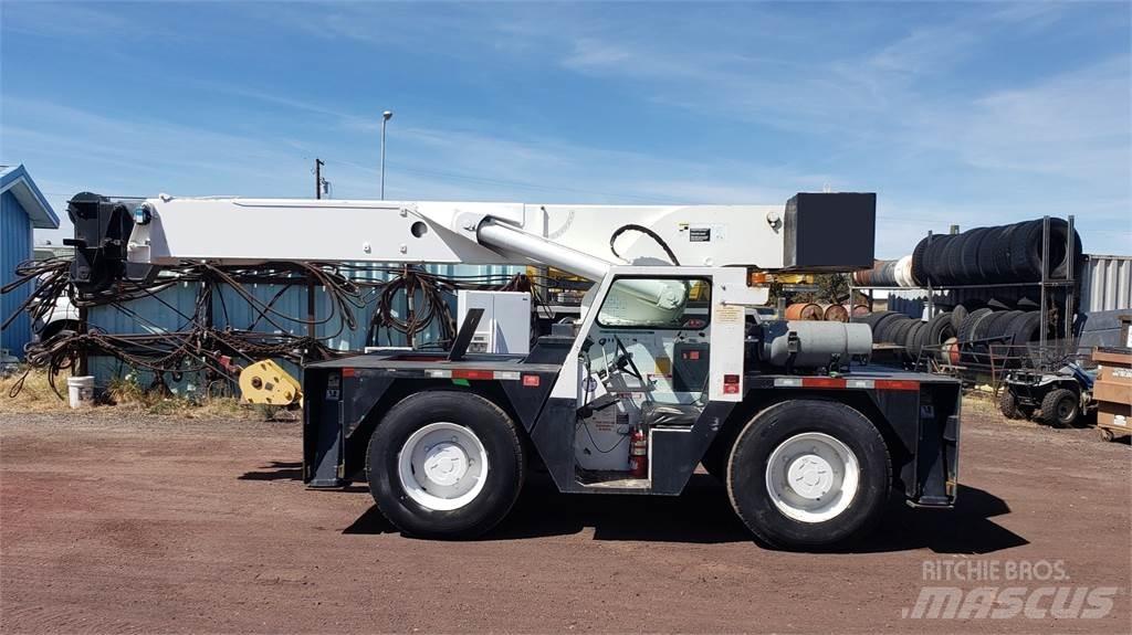 Shuttlelift 5540 Jeřáby pro těžký terén