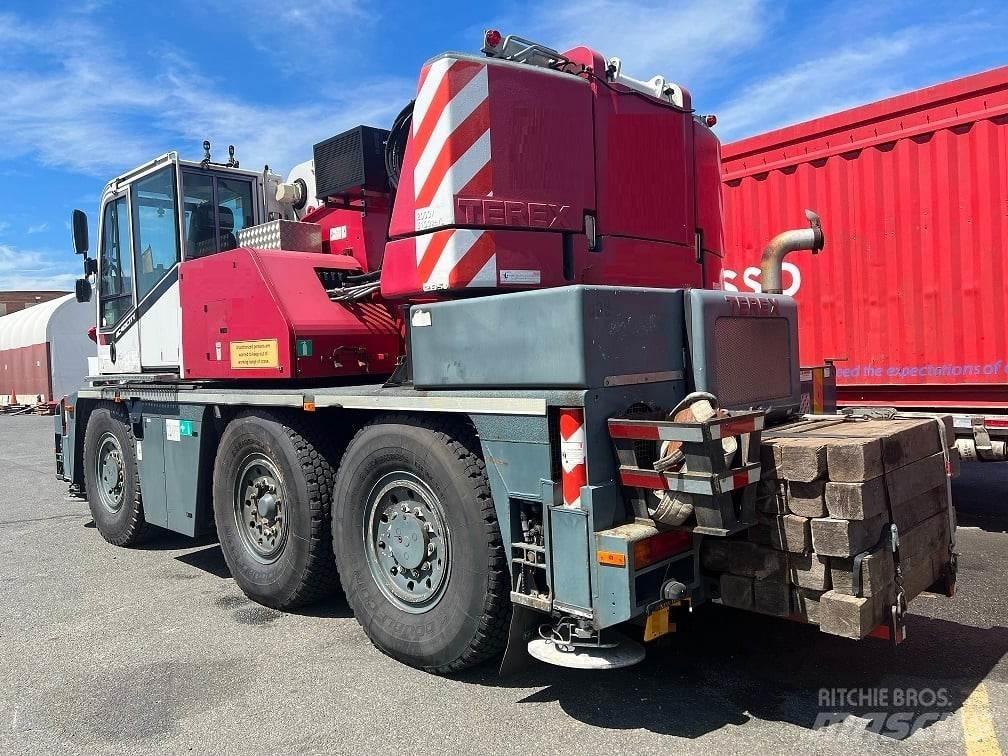 Terex AC 40-1 Univerzální terénní jeřáby