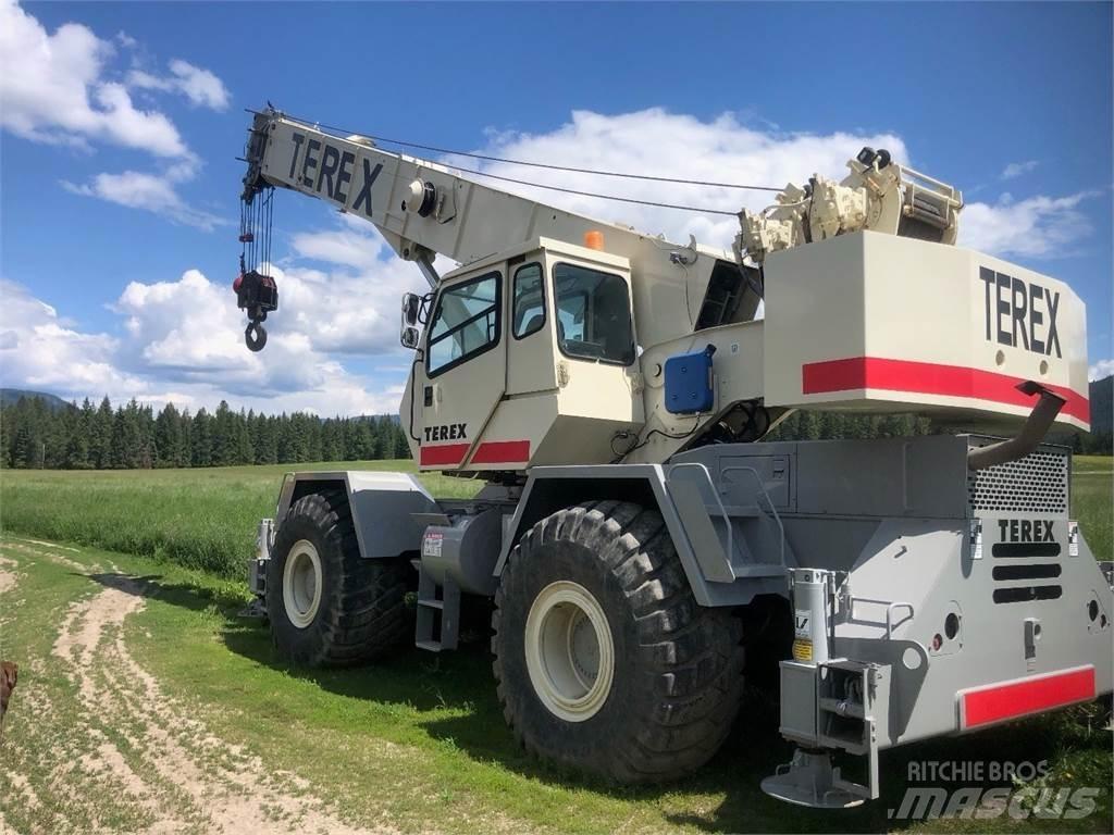 Terex RT 450 Jeřáby pro těžký terén