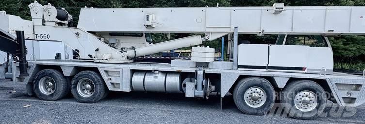 Terex T 560 Univerzální terénní jeřáby