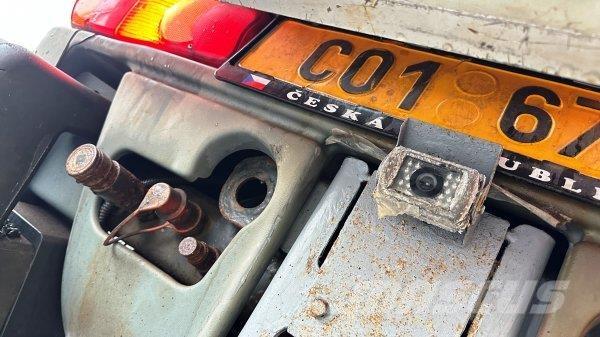 Ausa B 200H Sypače písku a soli