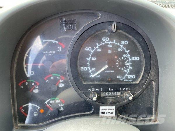 Avia D90 (4x2, Cummins) Hákový nosič kontejnerů