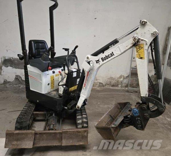 Bobcat E10 Z Mini rýpadla < 7t
