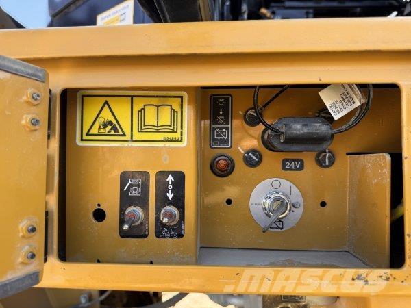 CAT 962 M +Topcon Kolové nakladače