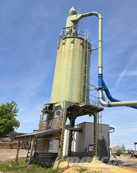  _JINÉ (CZ) DŘEVO TRUST Cisternové vozy