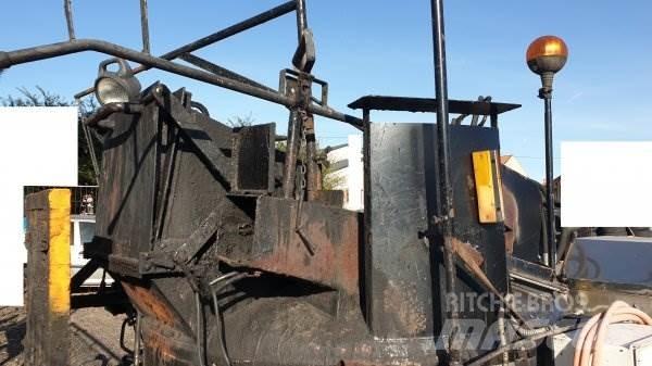  _JINÉ (DE) AGT - VK 700 S Recyklátory asfaltu
