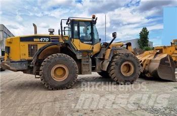 Komatsu 470 Kolové nakladače