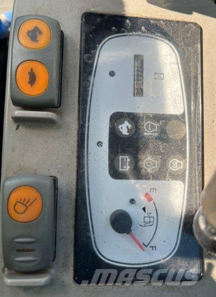 Komatsu PC 16 R-3HS Mini rýpadla < 7t