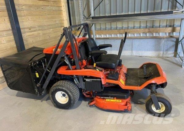 Kubota GZD15-II Samojízdné sekačky