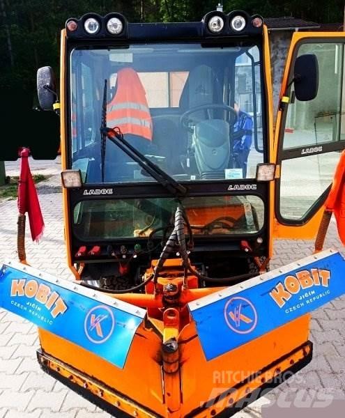 Ladog G 129 +Kobit Sypače písku a soli