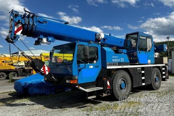Liebherr LTM 1030.2 Autojeřáby, hydraulické ruky