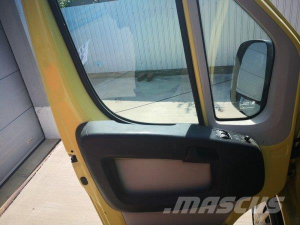 Peugeot Boxer 2.2D Stavebnictví - ostatní