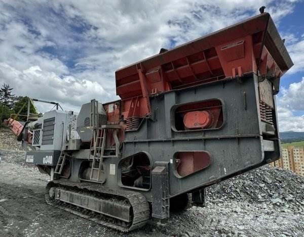 Sandvik QJ 340 Drtící zařízení