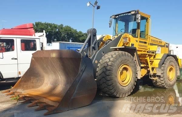 Volvo BM L 150 Kolové nakladače
