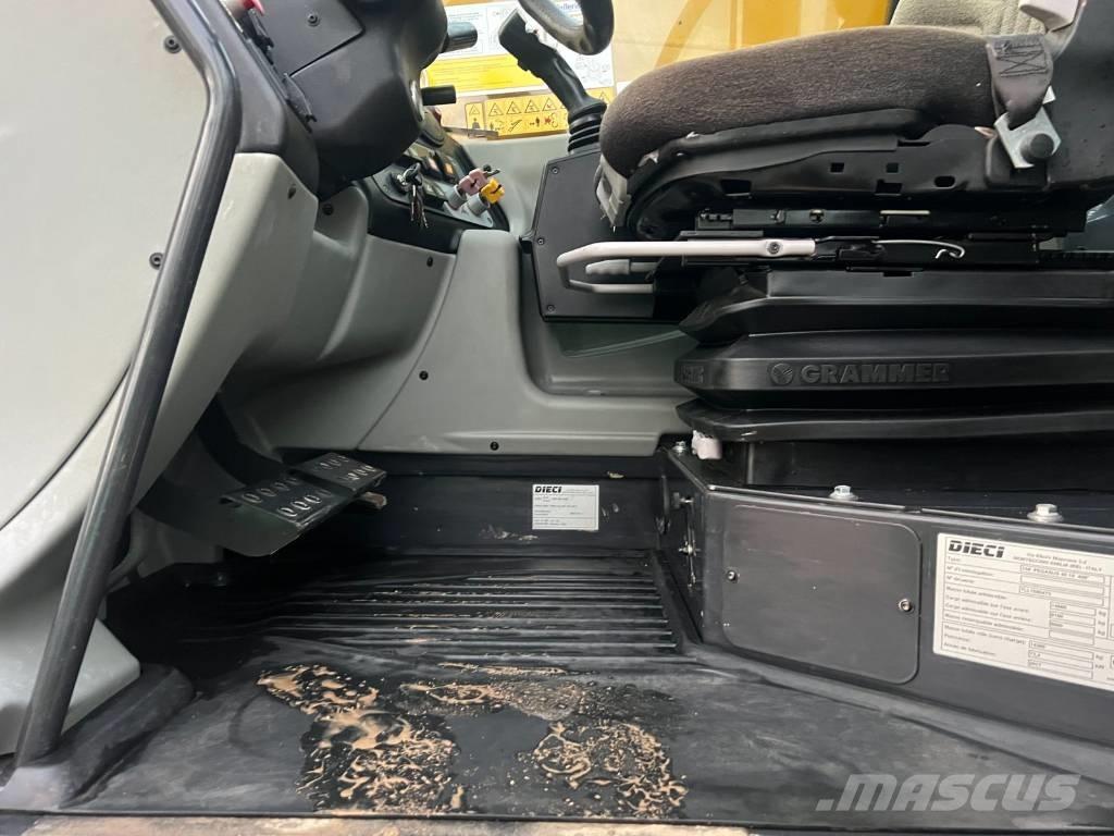 Dieci Pegasus 40.18 Teleskopické manipulátory