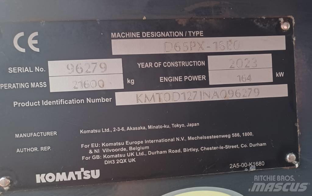 Komatsu D65PX-18 Pásové dozery