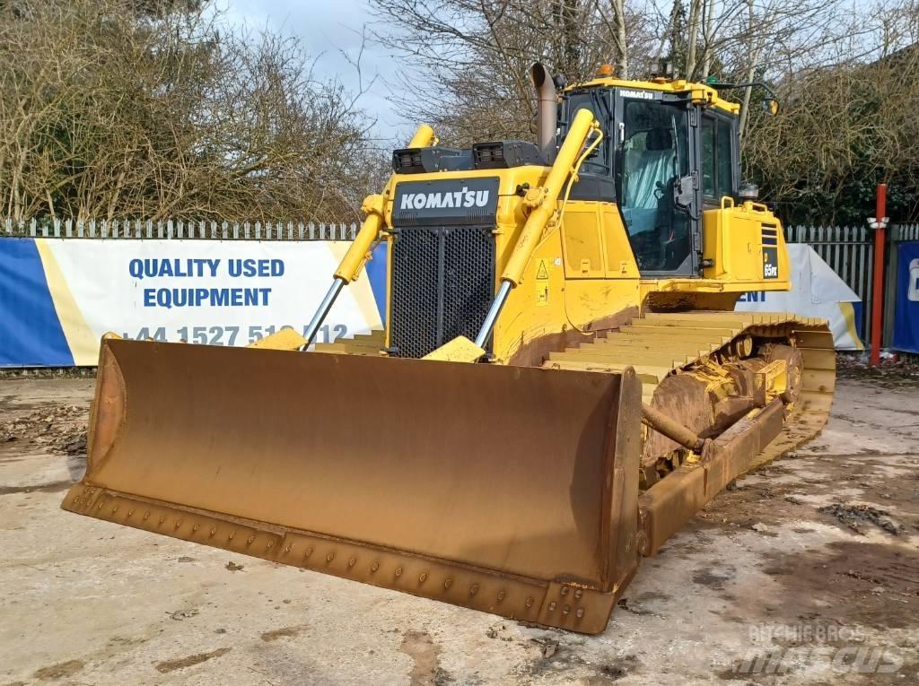 Komatsu D65PX-18 Pásové dozery