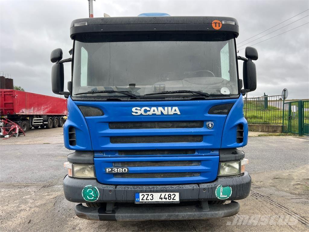 Scania P 380 8X4 Nákladní vozidlo bez nástavby