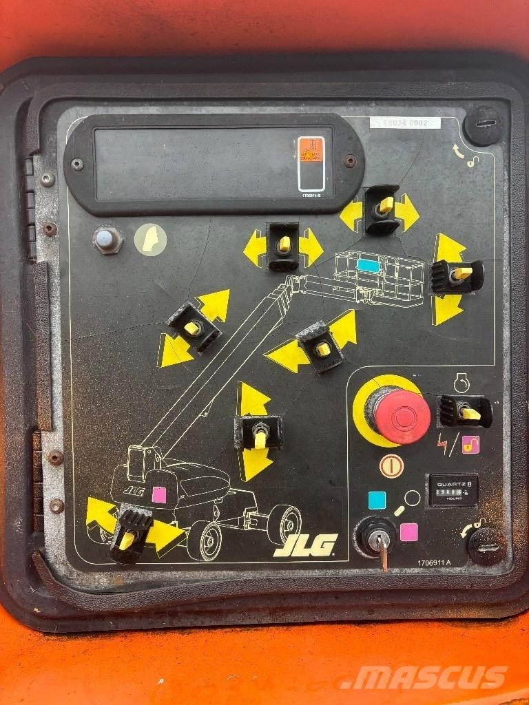 JLG 1350 SJP Teleskopické plošiny