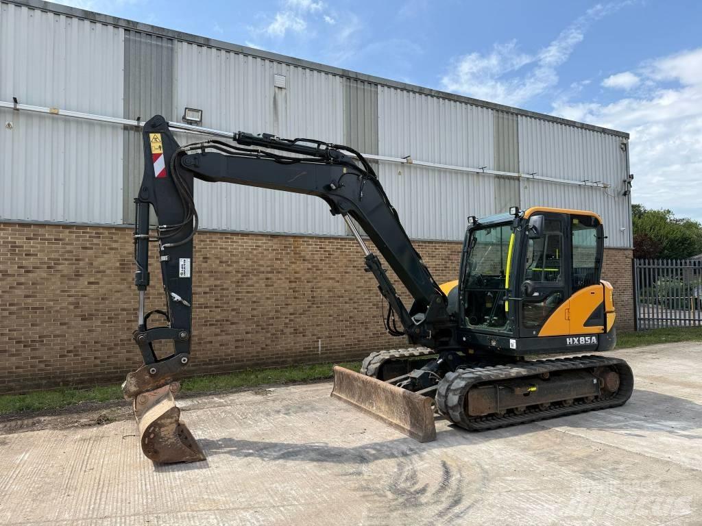 Hyundai HX 85 A Midi rýpadla 7t - 12t
