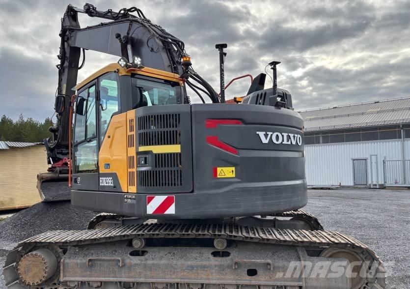 Volvo ECR 235 E Pásová rýpadla