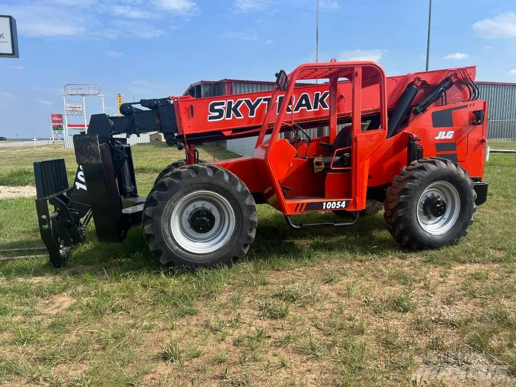 SkyTrak 10054 Další
