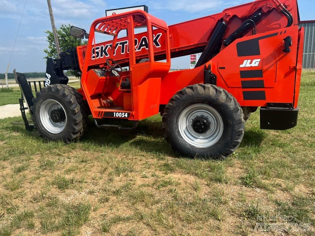 SkyTrak 10054 Další