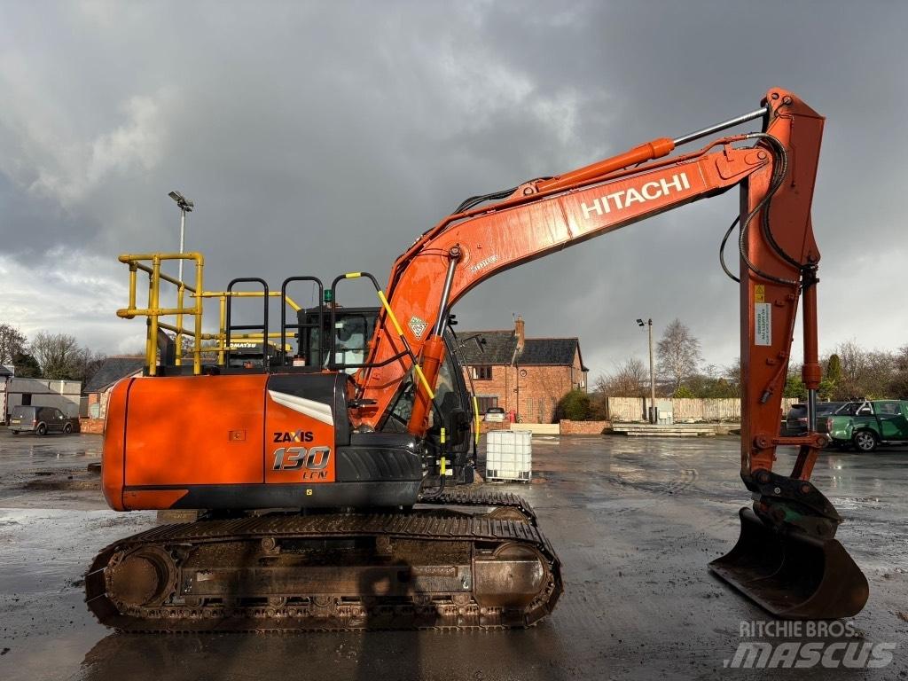 Hitachi ZX130-7 Pásová rýpadla