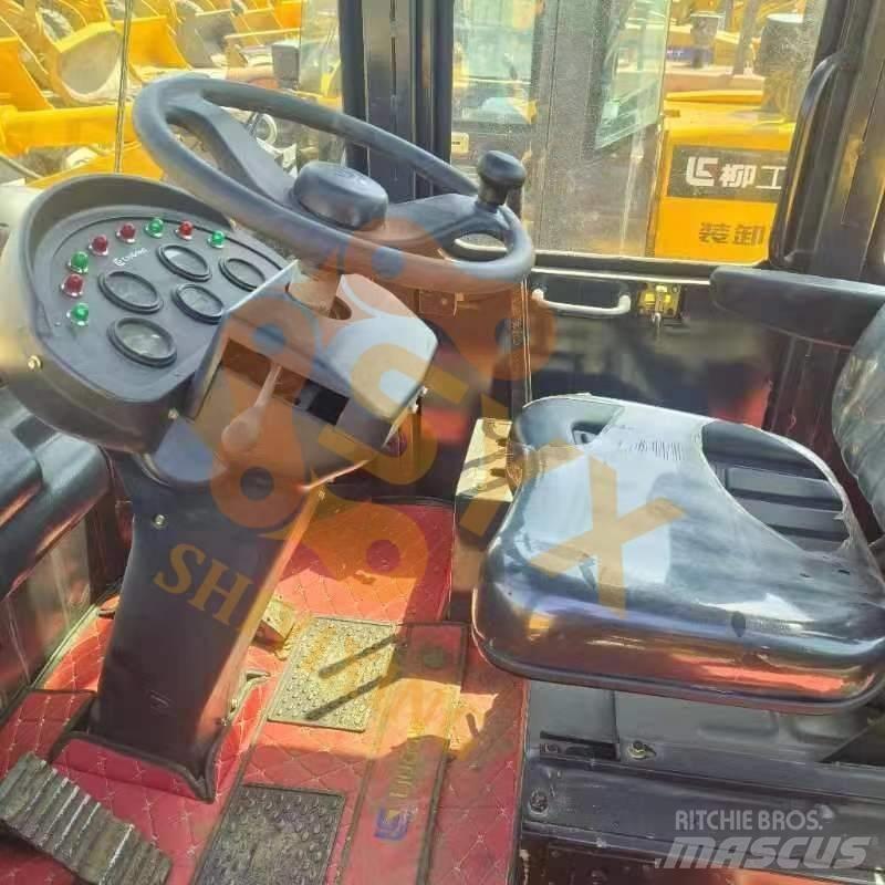LiuGong 836 Kolové nakladače