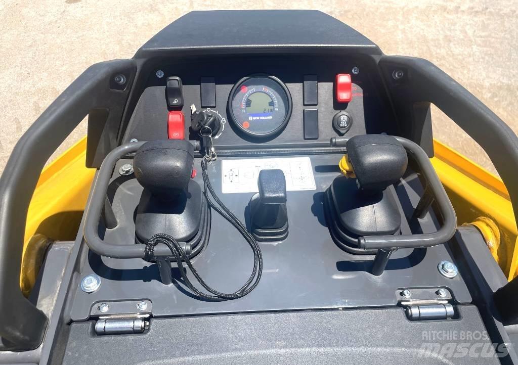 New Holland C314 Smykem řízené nakladače