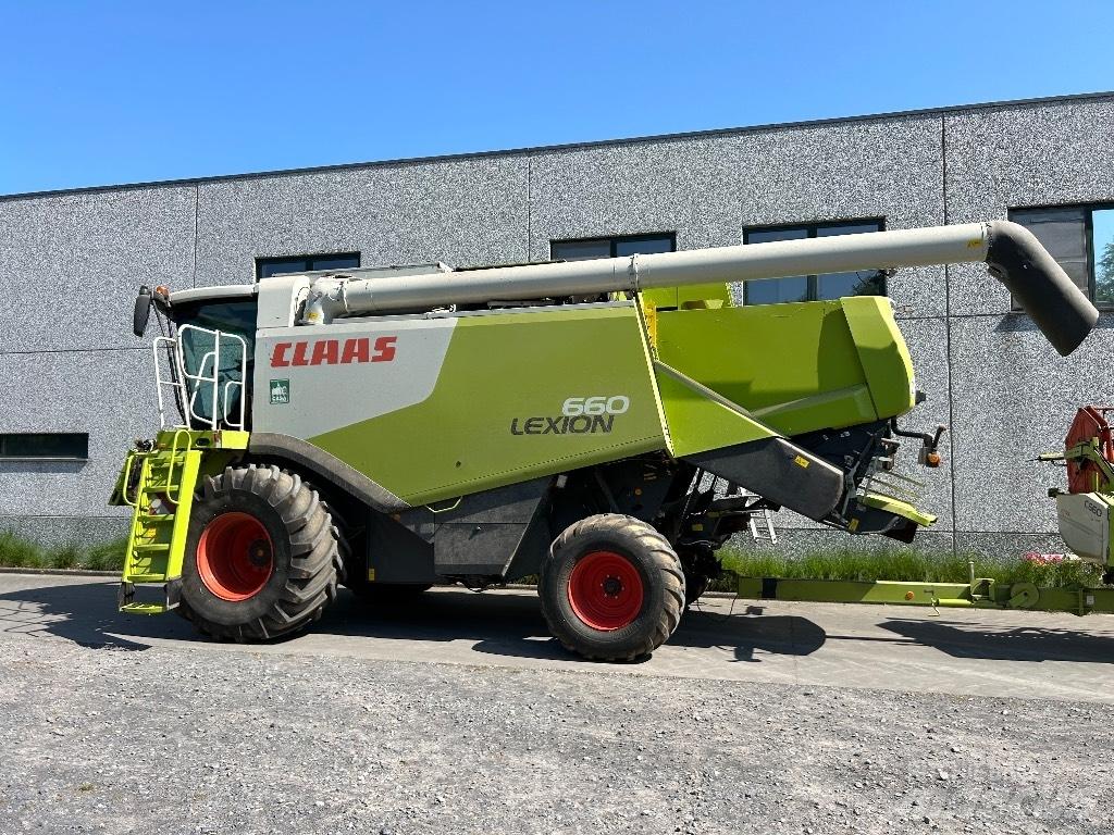CLAAS Lexion 660 Sklízecí mlátičky