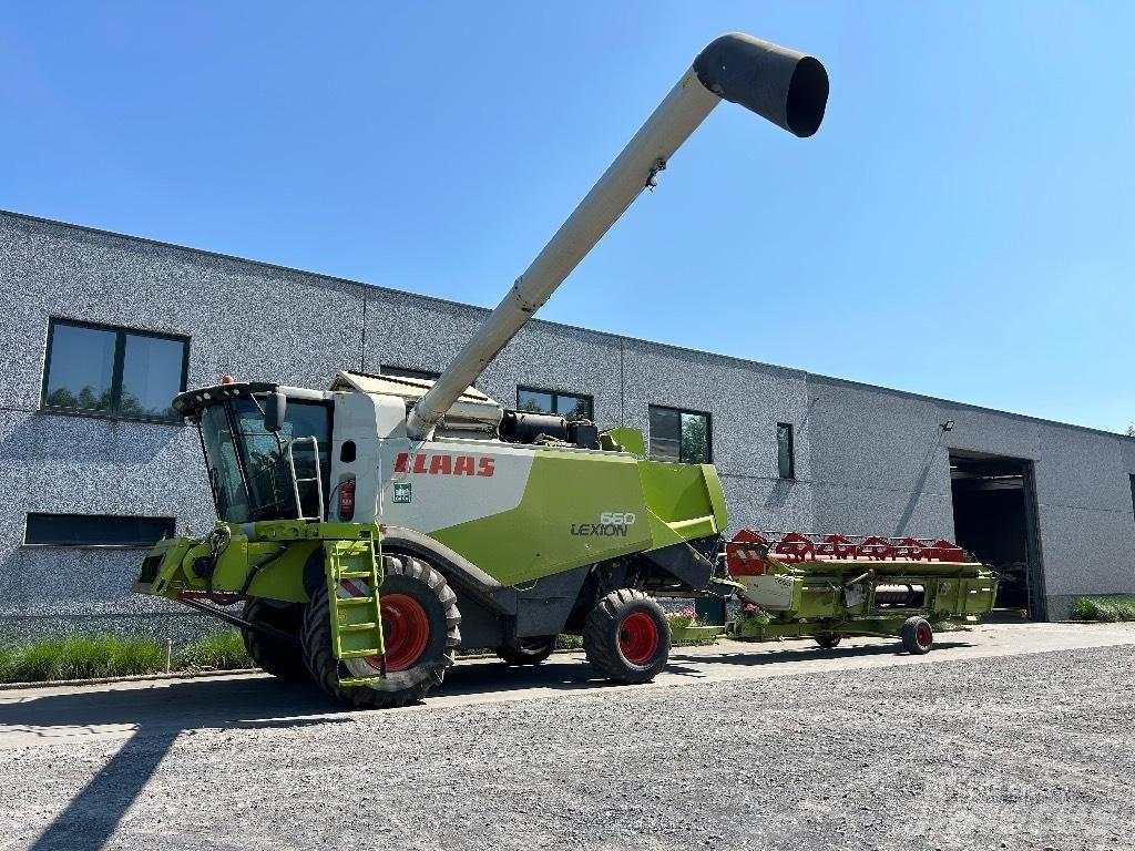 CLAAS Lexion 660 Sklízecí mlátičky