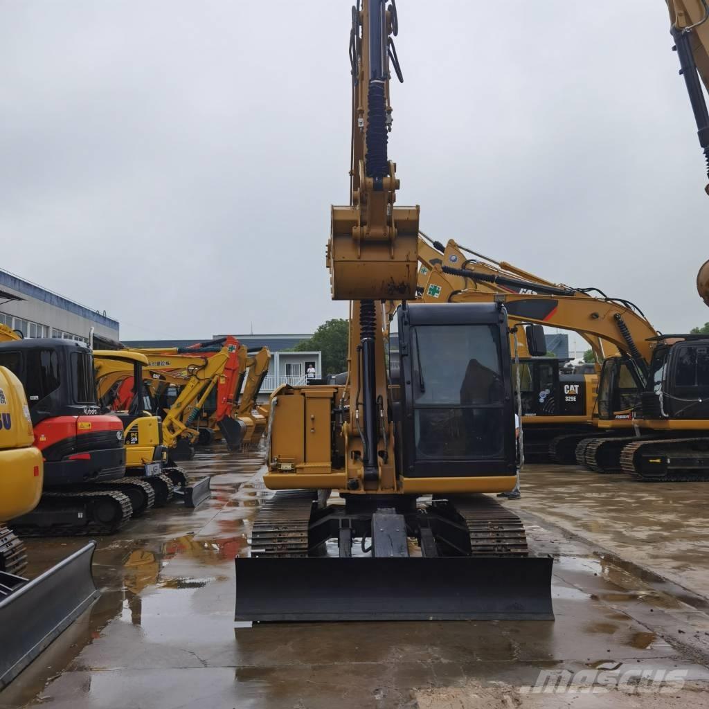 CAT 307E2 Mini rýpadla < 7t