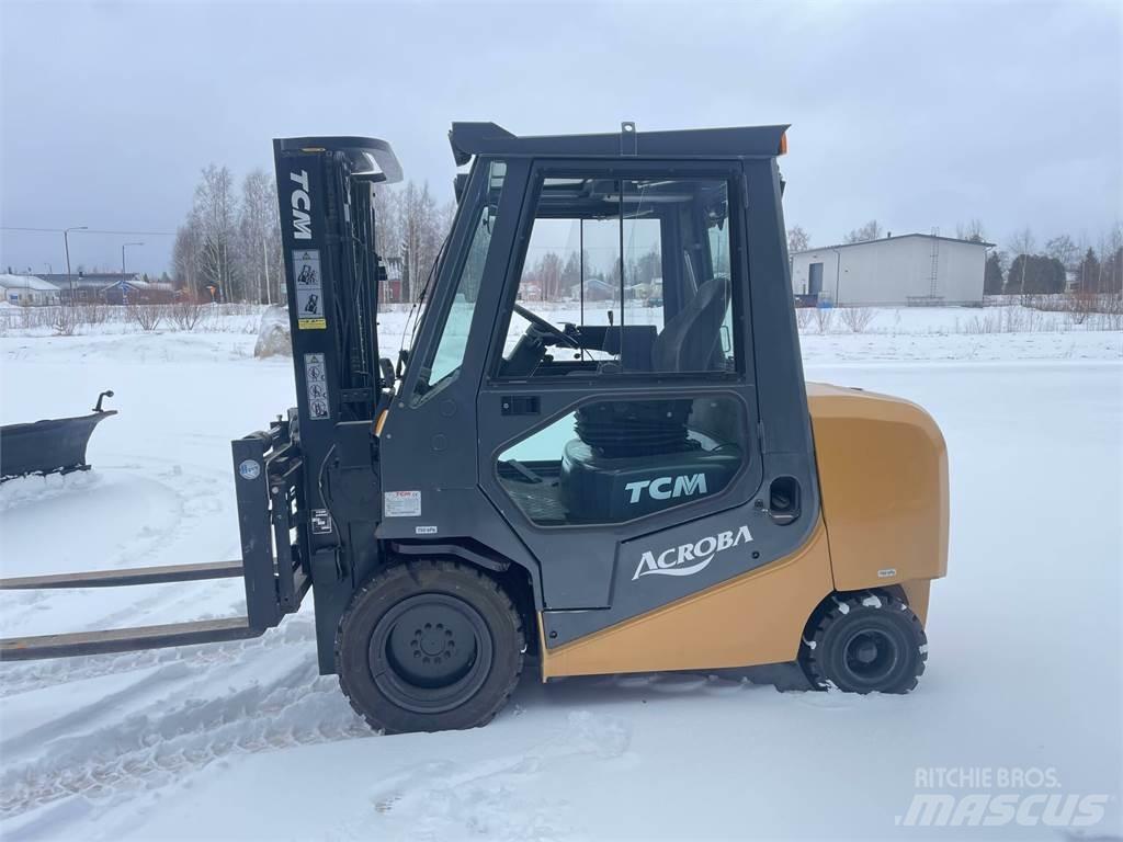 TCM FA 30D ACROBA Dieselové vozíky
