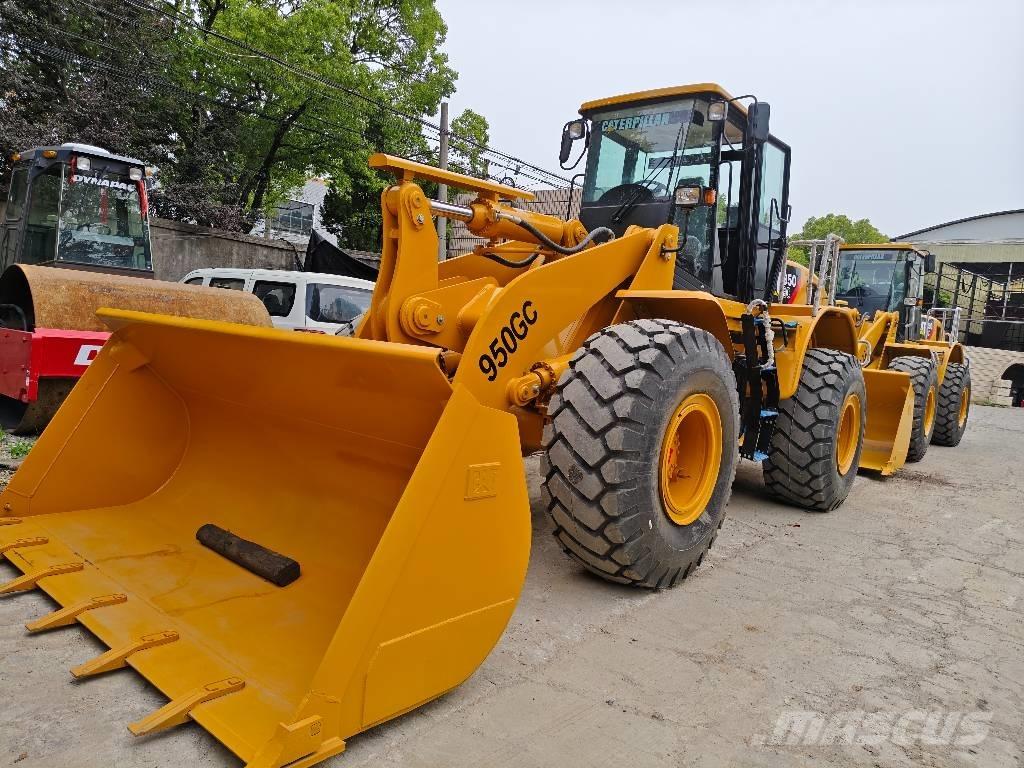 CAT 950 GC Kolové nakladače
