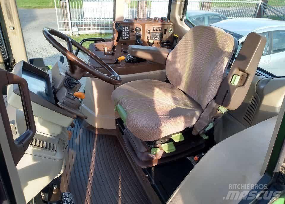 John Deere 6920 Traktory