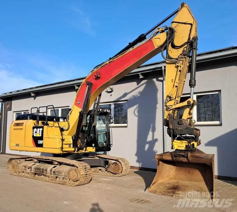 CAT 326 F L Pásová rýpadla