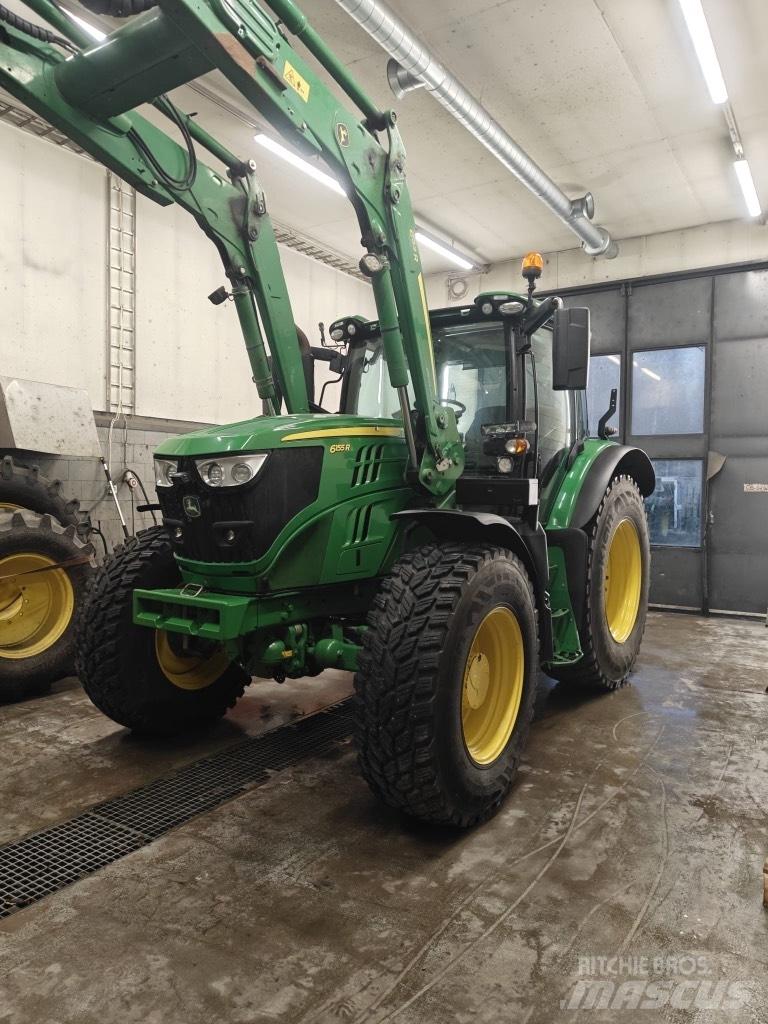 John Deere 6155 R Traktory