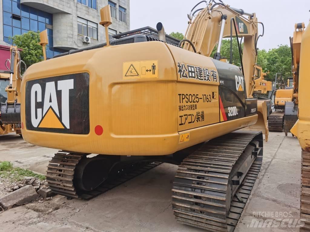CAT 320 D L Pásová rýpadla