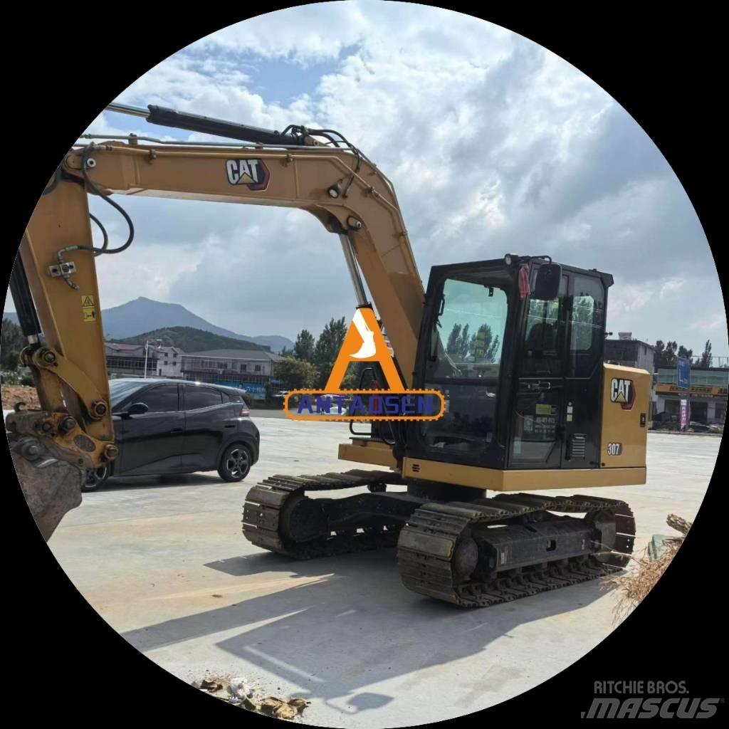 CAT 307 Mini rýpadla < 7t